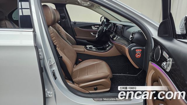 Mercedes-Benz E-Class E220d Avantgarde
