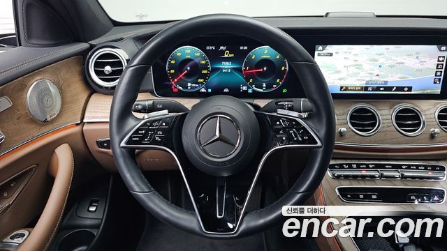 Mercedes-Benz E-Class E220d 4MATIC Exclusive