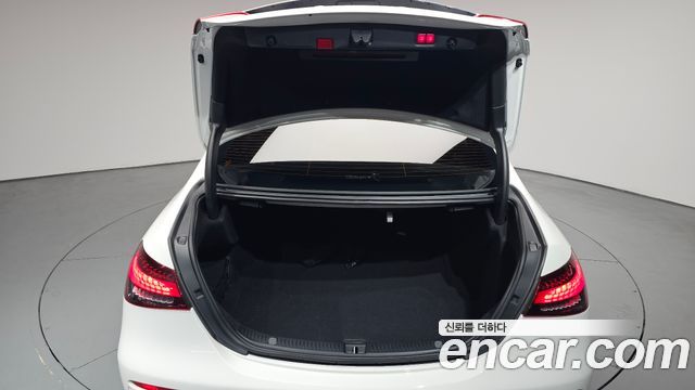 Mercedes-Benz E-Class E220d 4MATIC Exclusive