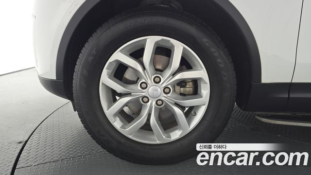 Land Rover Discovery 2.0 SD4 SE