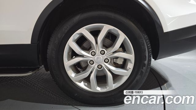 Land Rover Discovery 2.0 SD4 SE