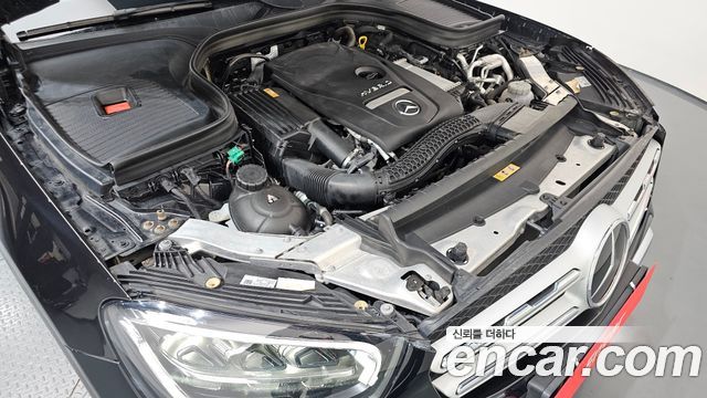 Mercedes-Benz GLC-Class GLC300e 4MATIC