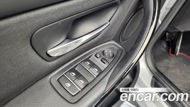 BMW 3-Series 320d