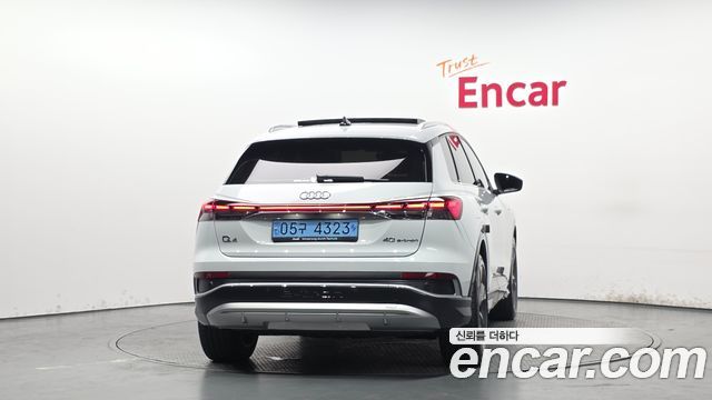 Audi Q4 e-tron 40 Premium