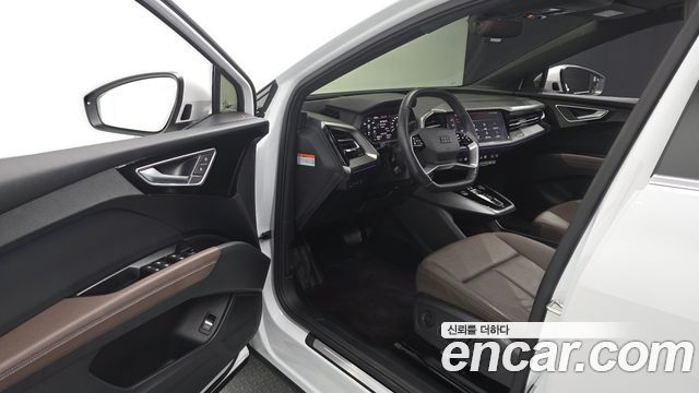 Audi Q4 e-tron 40 Premium