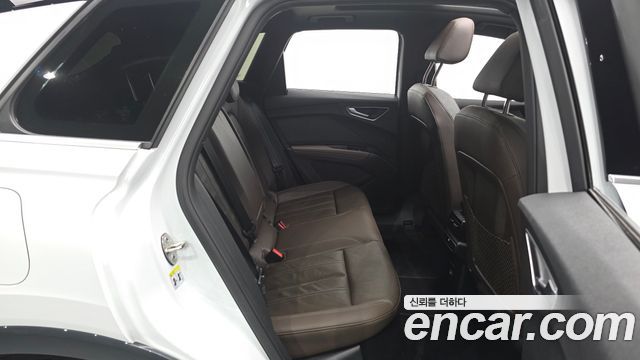 Audi Q4 e-tron 40 Premium