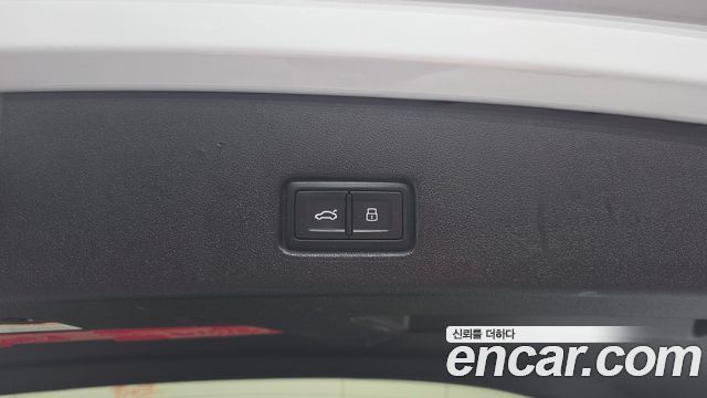 Audi Q4 e-tron 40 Premium