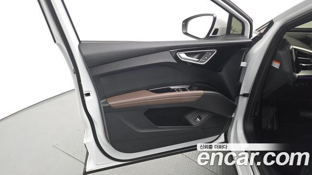Audi Q4 e-tron 40 Premium