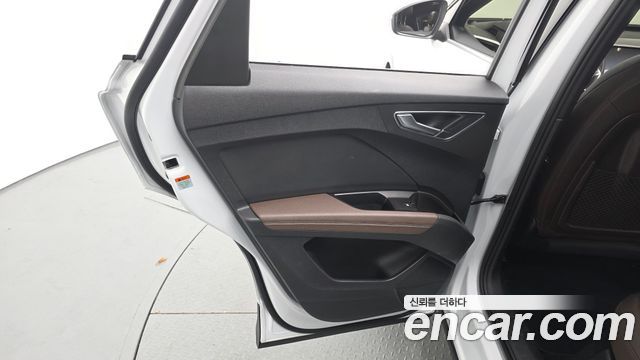 Audi Q4 e-tron 40 Premium