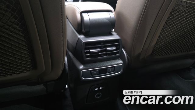 Audi Q4 e-tron 40 Premium