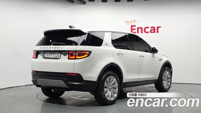 Land Rover Discovery Sport D180 SE