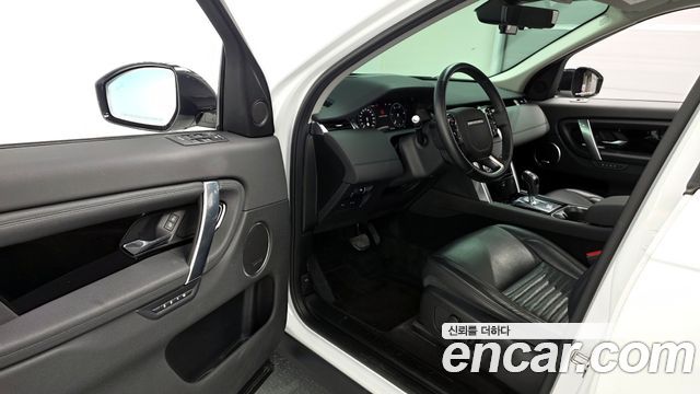 Land Rover Discovery Sport D180 SE