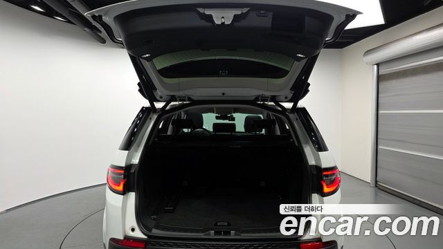 Land Rover Discovery Sport D180 SE