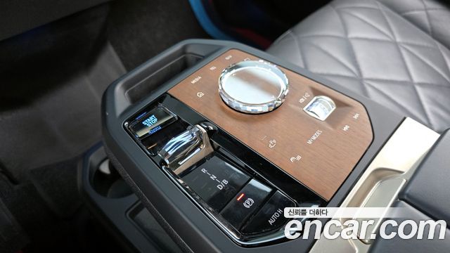 BMW iX xDrive50 Sports Plus