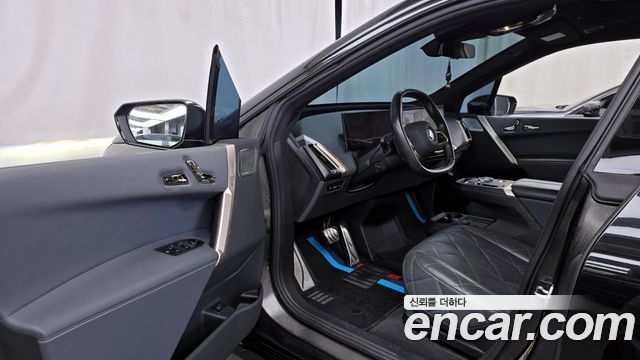 BMW iX xDrive50 Sports Plus