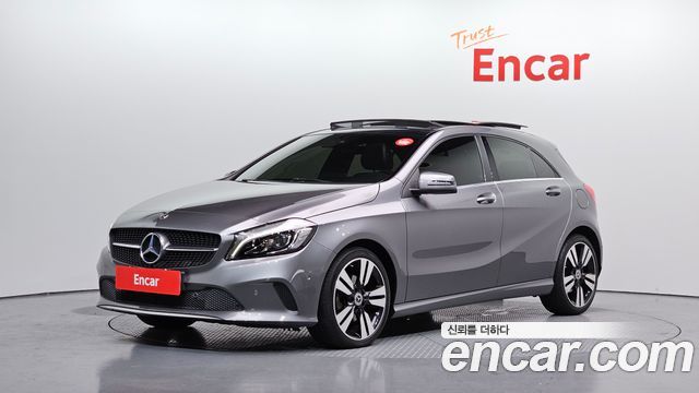 Mercedes-Benz A-Class A200