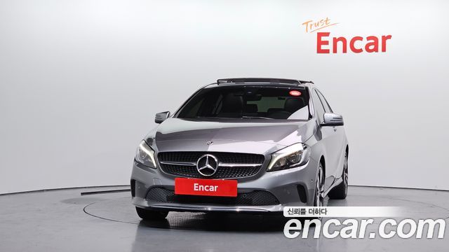 Mercedes-Benz A-Class A200