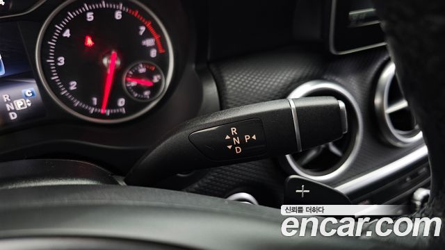Mercedes-Benz A-Class A200