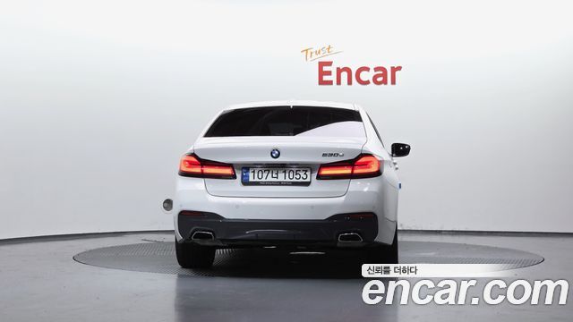 BMW 5-Series 530e M Sport