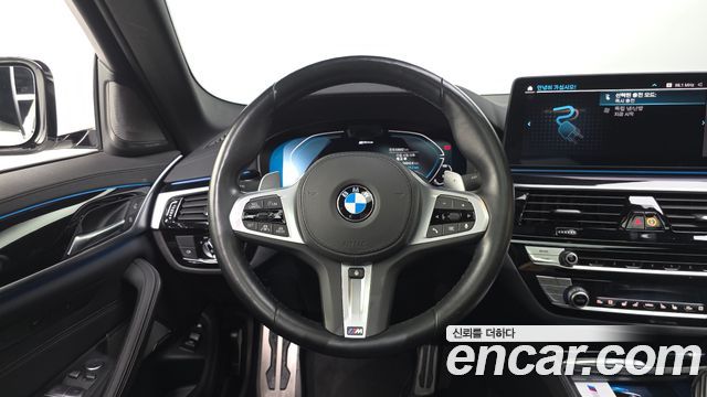 BMW 5-Series 530e M Sport