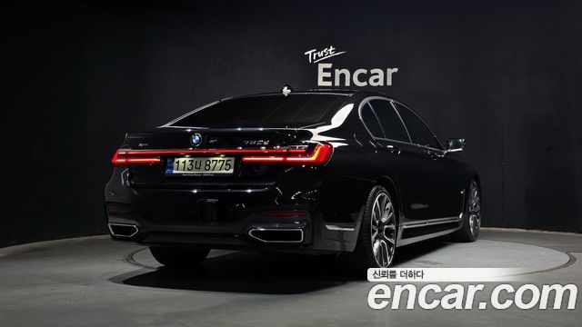 BMW 7-Series 730d xDrive M Sport