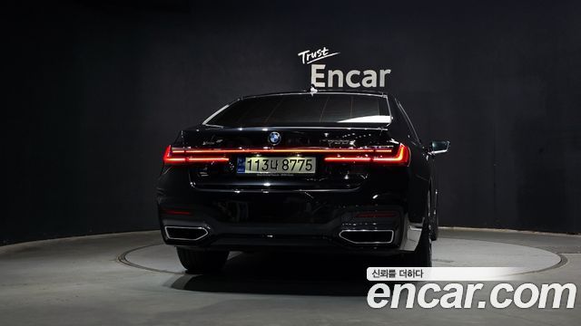 BMW 7-Series 730d xDrive M Sport