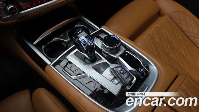 BMW 7-Series 730d xDrive M Sport