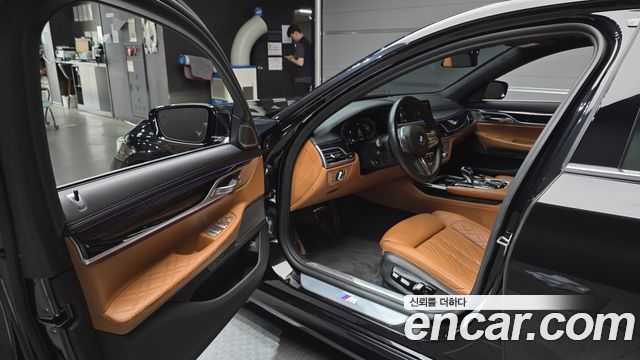 BMW 7-Series 730d xDrive M Sport