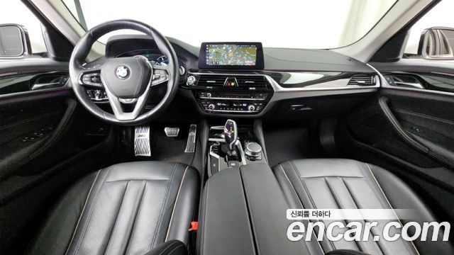 BMW 5-Series 520d Luxury Special Edition