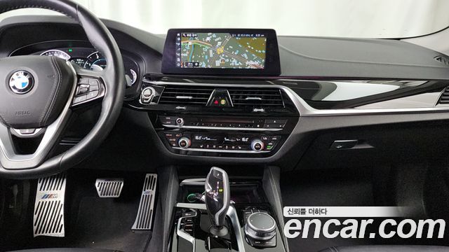 BMW 5-Series 520d Luxury Special Edition