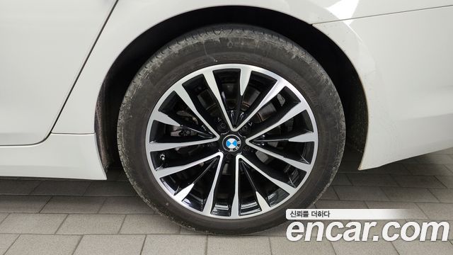 BMW 5-Series 520d Luxury Special Edition