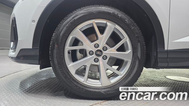 Audi Q3 35 TDI Premium Sportback