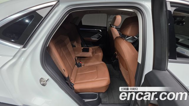 Audi Q3 35 TDI Premium Sportback