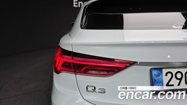 Audi Q3 35 TDI Premium Sportback