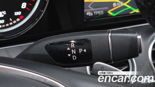 Mercedes-Benz E-Class E200 Avantgarde