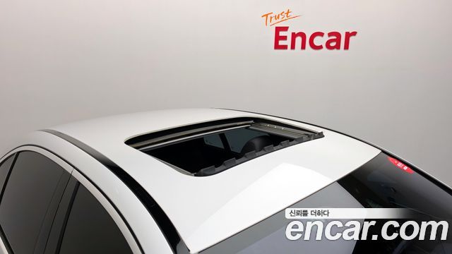 Mercedes-Benz E-Class E200 Avantgarde