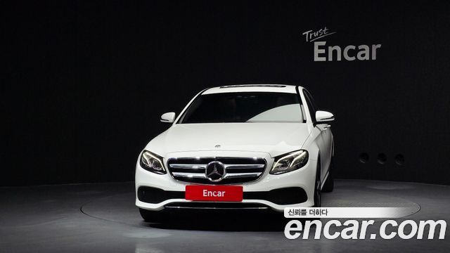 Mercedes-Benz E-Class E300 Avantgarde