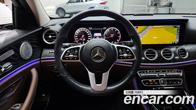 Mercedes-Benz E-Class E300 Avantgarde