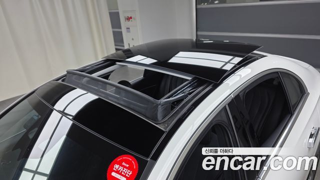 Mercedes-Benz E-Class E220d 4MATIC Exclusive
