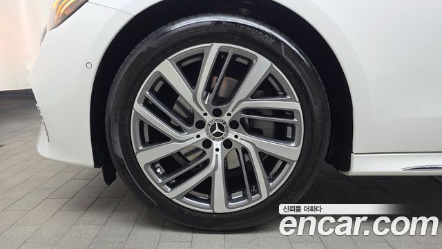 Mercedes-Benz E-Class E220d 4MATIC Exclusive