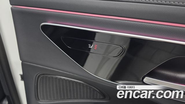 Mercedes-Benz E-Class E220d 4MATIC Exclusive