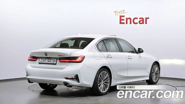 BMW 3-Series 320d Luxury