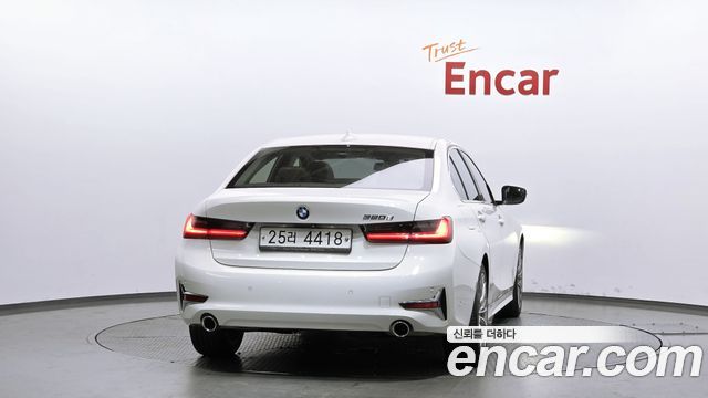 BMW 3-Series 320d Luxury
