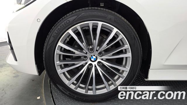 BMW 3-Series 320d Luxury