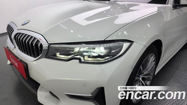 BMW 3-Series 320d Luxury