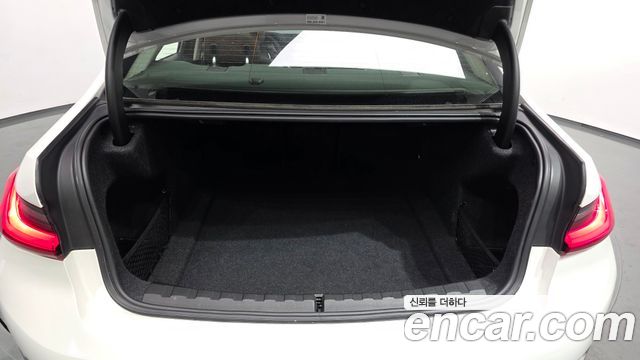 BMW 3-Series 320d Luxury