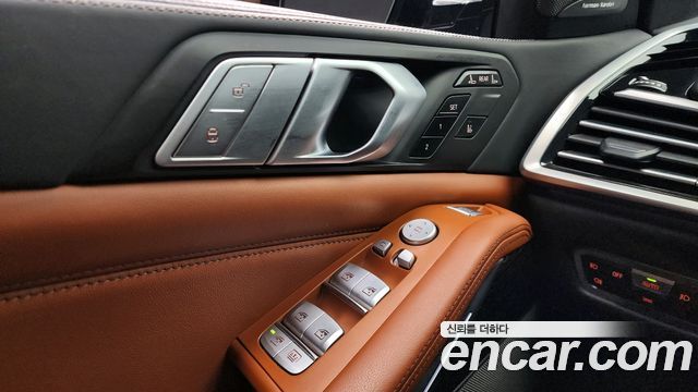 BMW X7 xDrive 40i M Sport 6STR