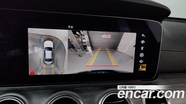 Mercedes-Benz E-Class E350 4MATIC AMG Line