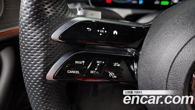 Mercedes-Benz E-Class E350 4MATIC AMG Line