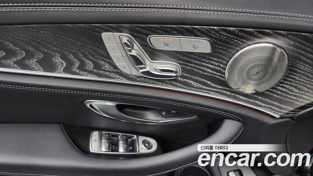 Mercedes-Benz E-Class E350 4MATIC AMG Line